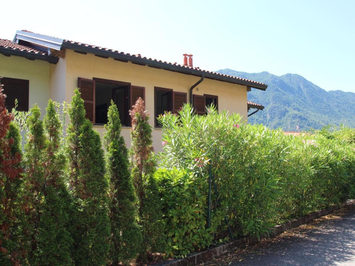 Apartment La Rocca By Interhome Porto Valtravaglia Exterior photo